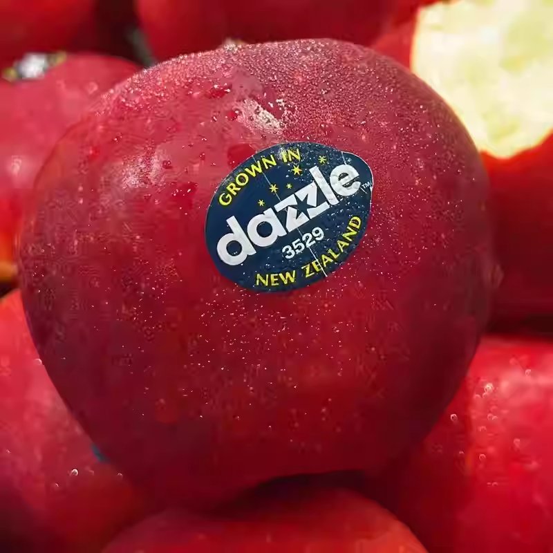 Crisp Red Apples thumbnail
